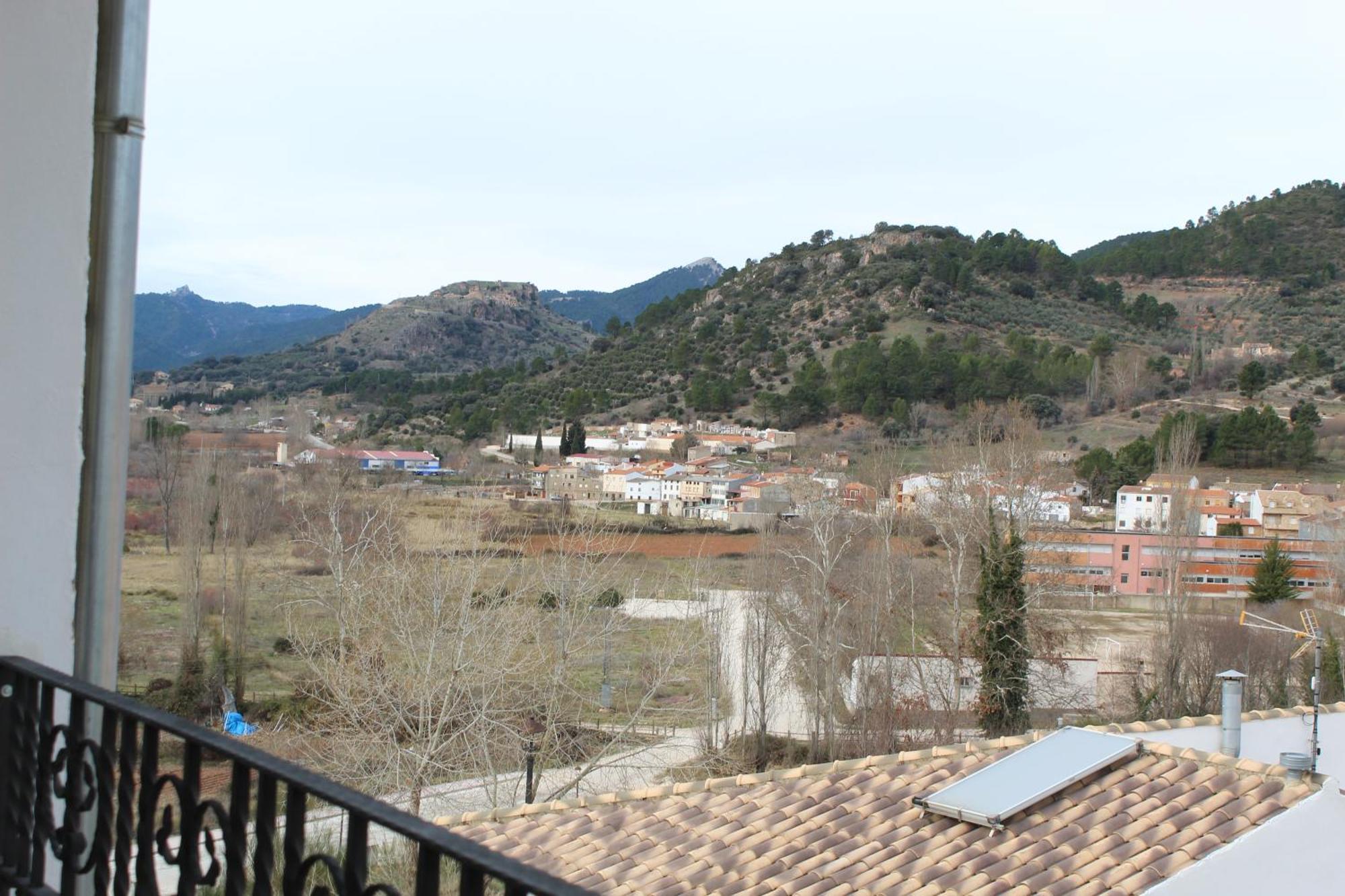 Ninfa De La Sierra *